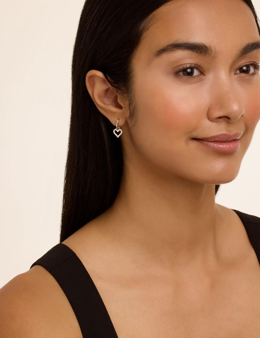Aretes Ted Baker AMORA - Crystal Open Heart Huggie Mujer Plateadas | ZJOS-81739