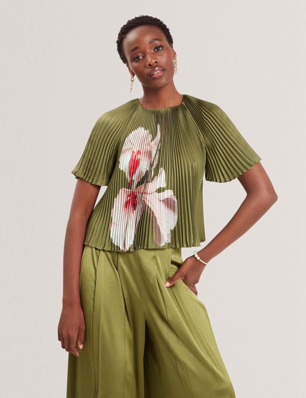 Blusa Ted Baker LIONAA - Floral Graphic Pleated Satin Short Sleeve Mujer Verde | TPEY-96817