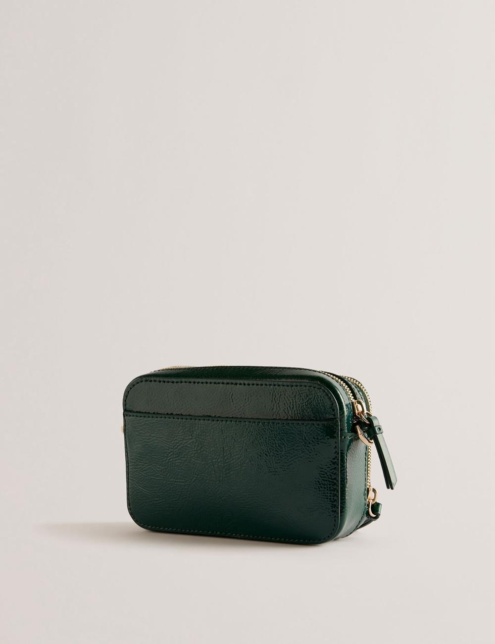 Bolso Para Cámara Ted Baker STUNWA - Patent Leather Webbing Camera Mujer Verde | ZLJM-01965
