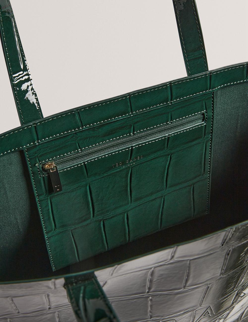 Bolso Tote Ted Baker ALLICON - Patent Croc Effect Wide Mujer Verde | ZKEA-26704