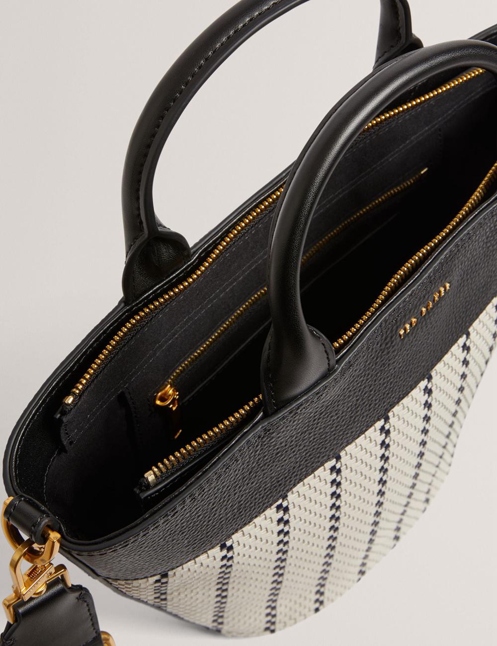 Bolso Tote Ted Baker RIVERI - Woven Leather Trim Bucket With Webbing Strap Mujer Azul Marino | TBCD-76524