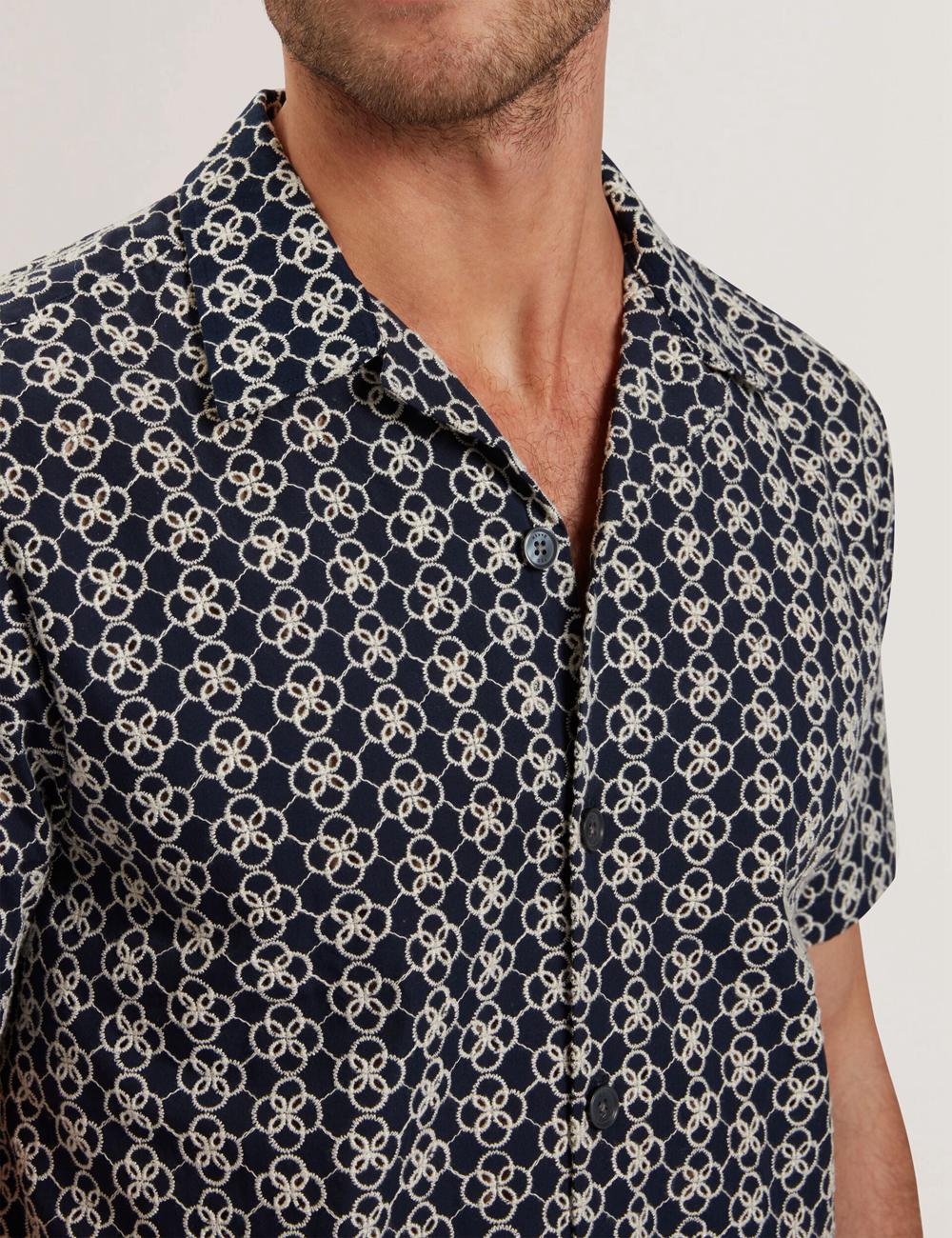 Camisas Ted Baker FINLAYS - Short Sleeve Relaxed Embroidered Hombre Azul Marino | TYEU-89501