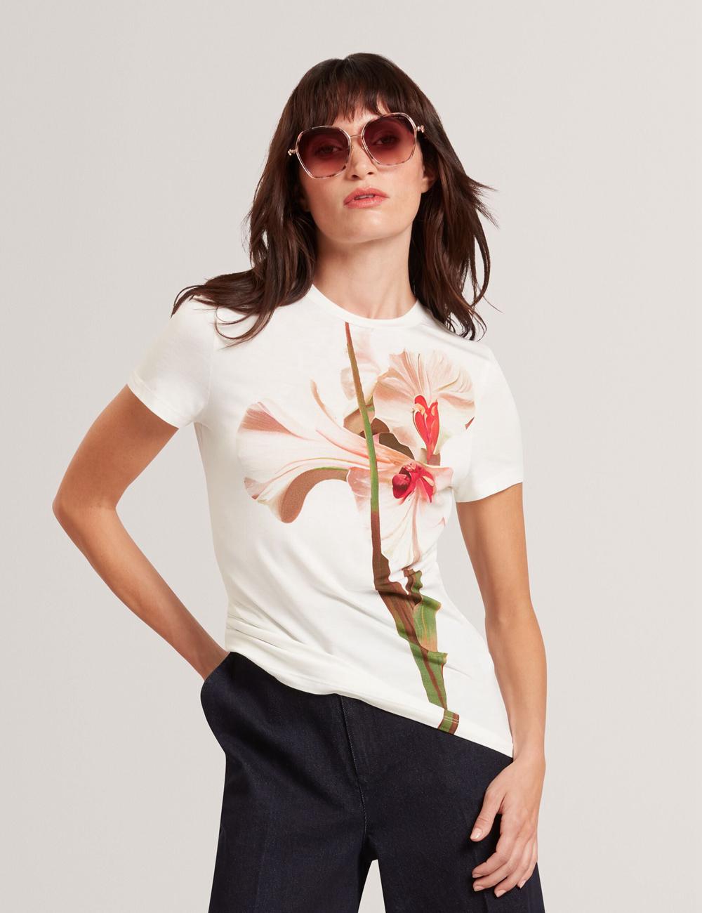 Camiseta Ted Baker MEELIEE - Floral Graphic Fitted Crew Neck Mujer Rosas | SYKG-95634