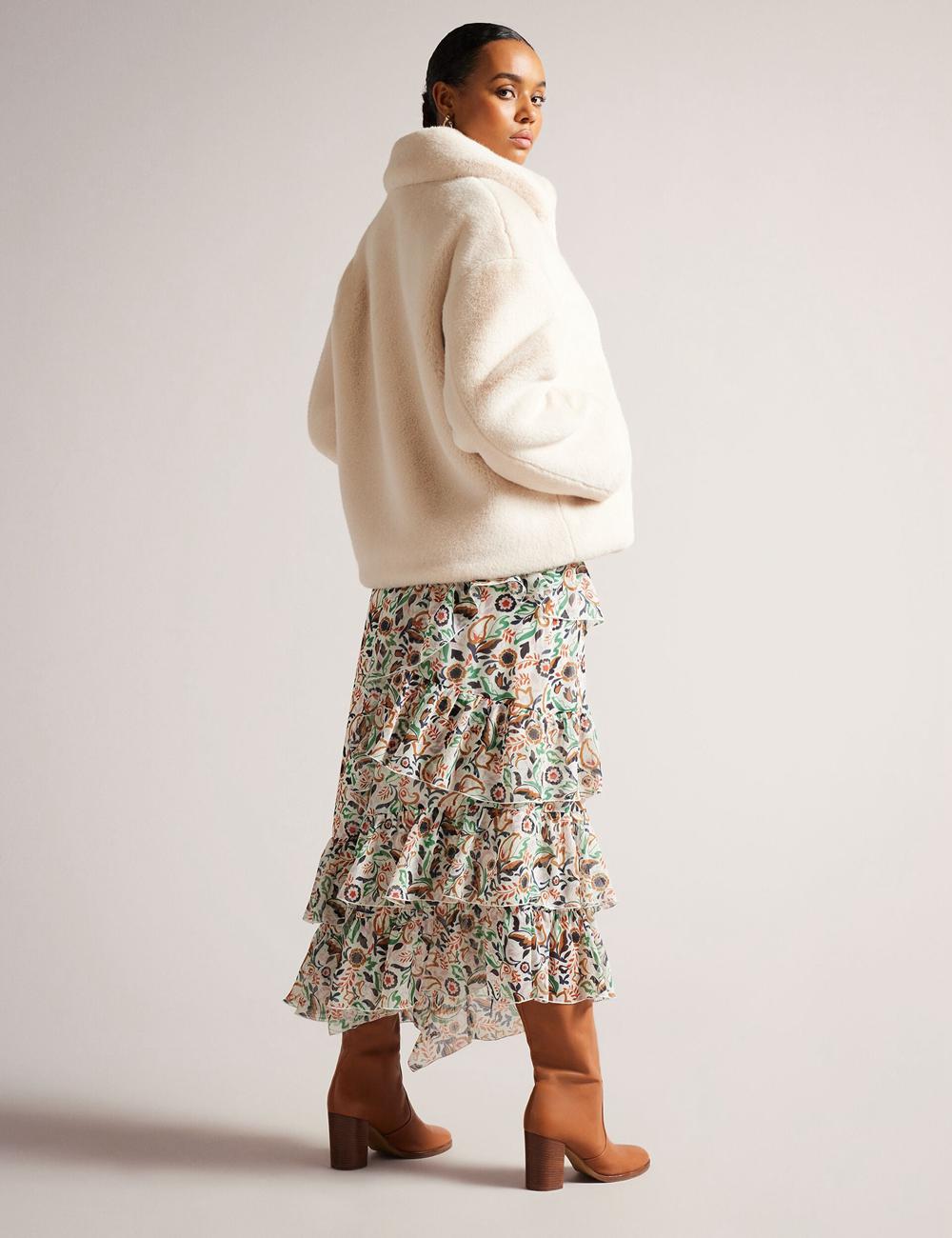 Chaquetas Ted Baker LILIAM - Faux Fur Collared Short Coat Mujer Ivory | GBKL-29854