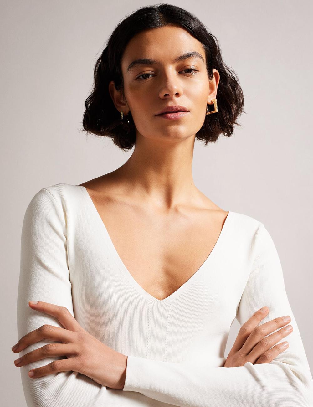 Jerséis Ted Baker CILESTE - Fitted V-Neck Long Sleeve Knit Top Mujer Ivory | PGSD-25860