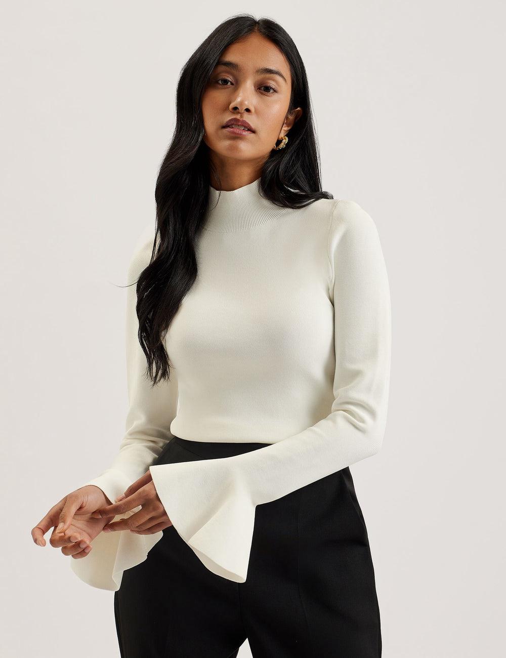 Jerséis Ted Baker LAYNHA - Flared Sleeve High Neck Knitted Top Mujer Ivory | UAFB-18970