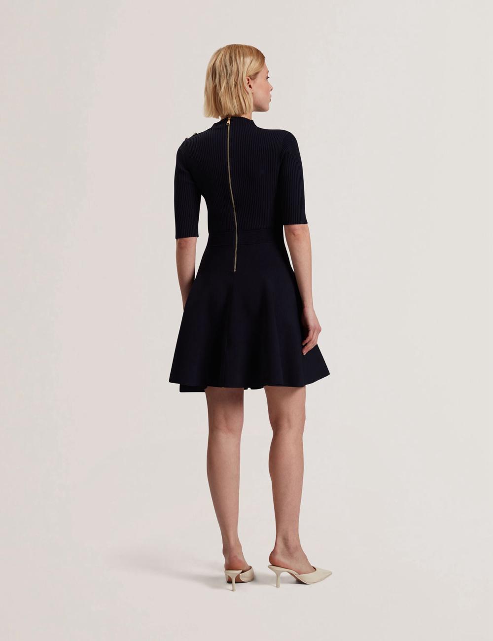 Mini Vestido Ted Baker LILANO - Ribbed Knit Skater With Rose Buttons Mujer Azul Marino | IOYJ-64321