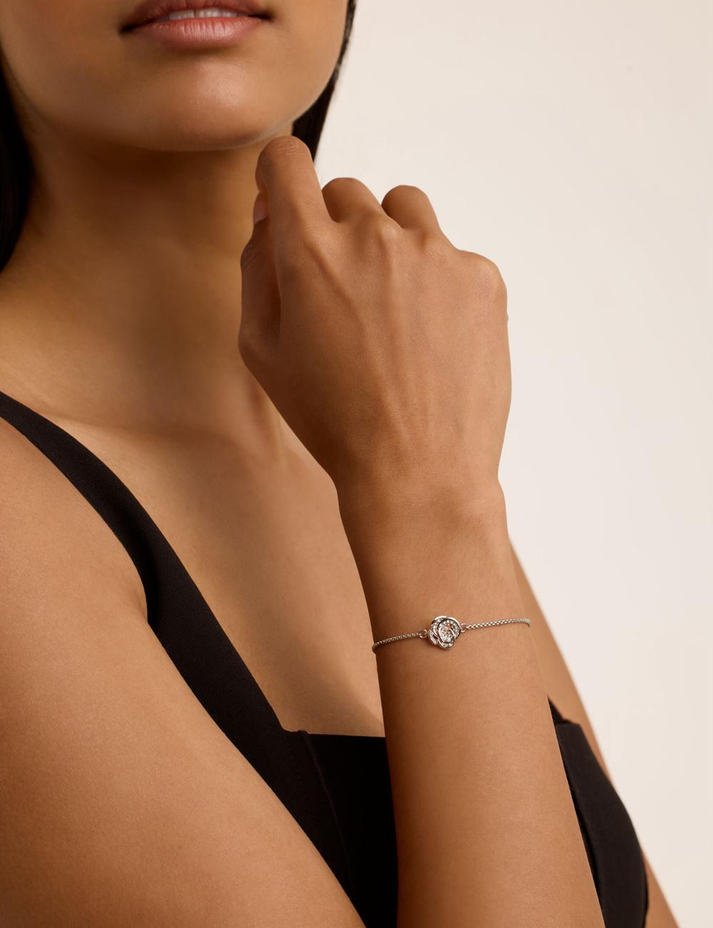 Pulseras Ted Baker FLORINA - Crystal Flower Adjustable Slider Mujer Plateadas | PBXV-86795