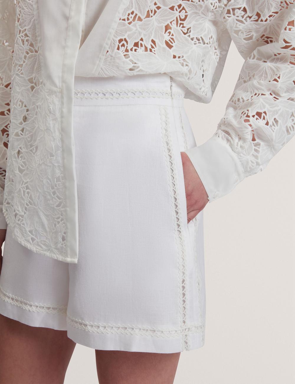 Short Ted Baker BUCCIA - Crochet Trim High Waisted Linen Mujer Blancas | OKHE-80613