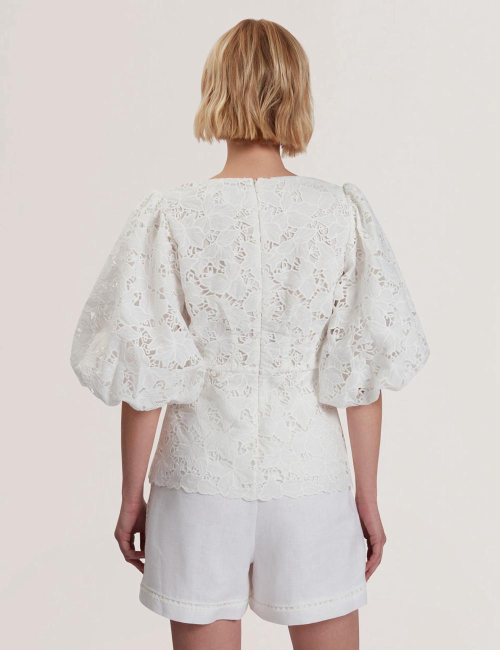 Tops Ted Baker ELLARI - Lace Puff Sleeve V-Neck Peplum Mujer Blancas | NEVC-89162